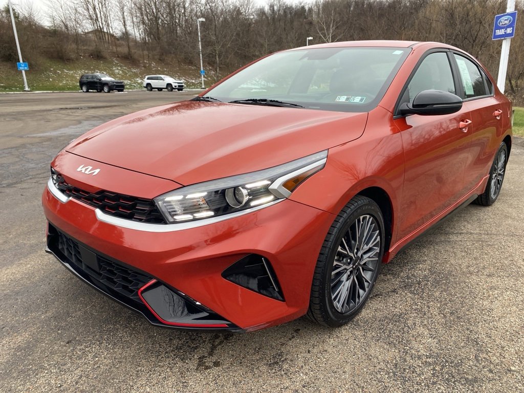 Certified 2024 Kia Forte GT-Line image 7