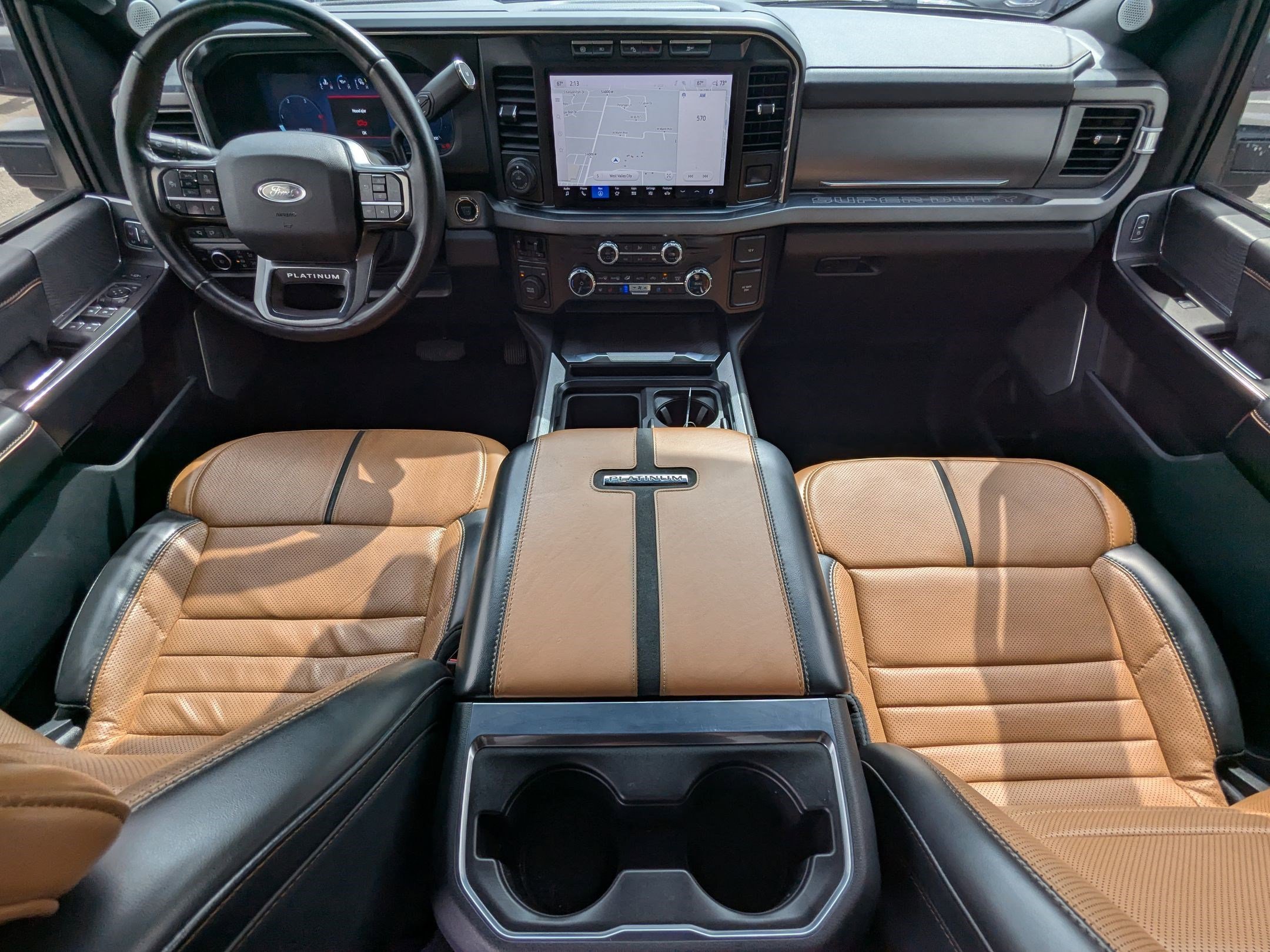 Used 2024 Ford F450 Platinum image 29