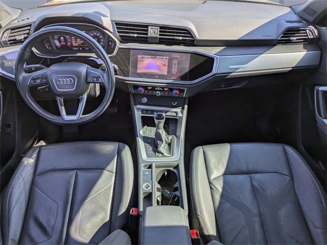 Used 2020 Audi Q3 2.0T Premium Plus w/ Premium Plus Package image 15