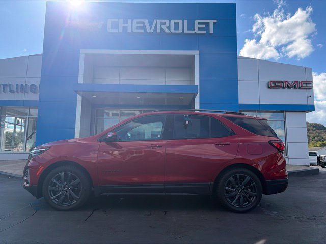 Used 2024 Chevrolet Equinox RS w/ LPO, Floor Liner Package AWD/4WD image 3
