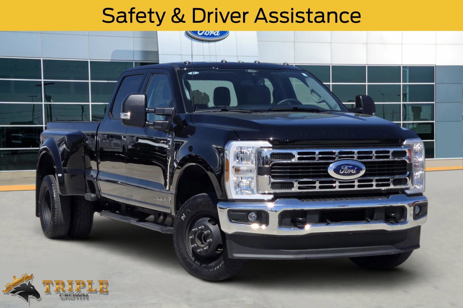 Used 2025 Ford F350 XLT image 1