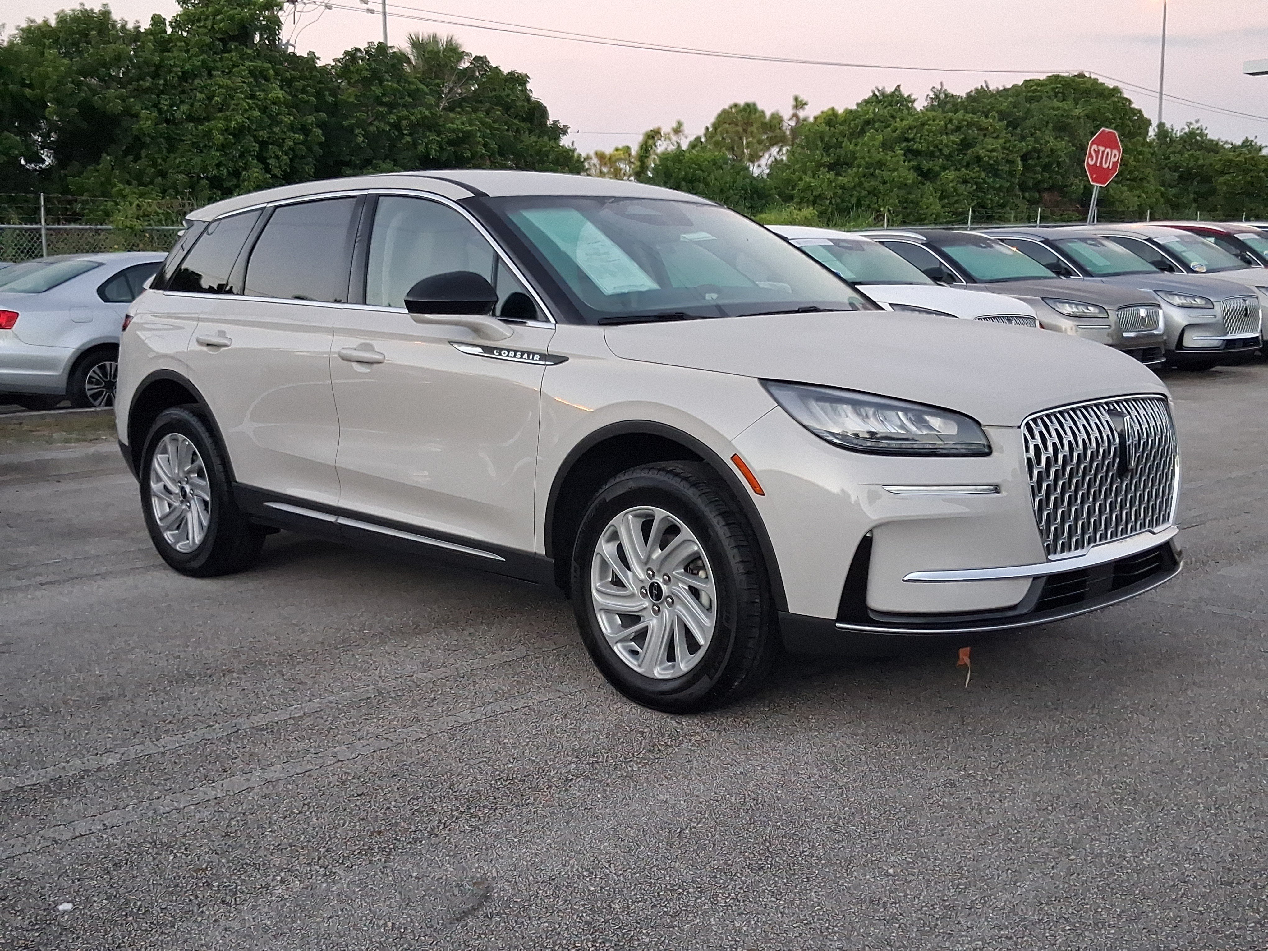 Certified 2024 Lincoln Corsair FWD image 21