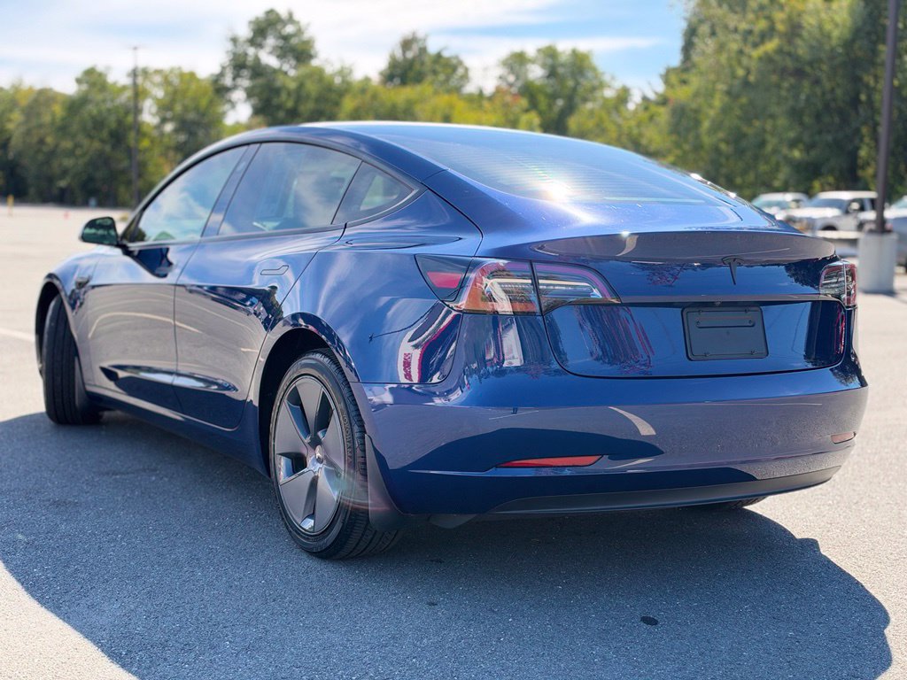 Used 2023 Tesla Model 3 Standard Range RWD image 4