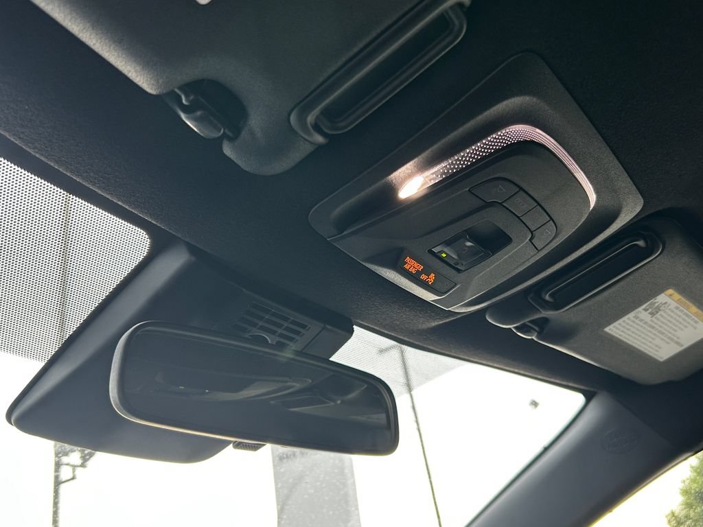 Used 2025 Toyota Corolla SE FWD image 22