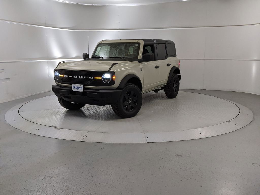 New 2025 Ford Bronco Big Bend image 6