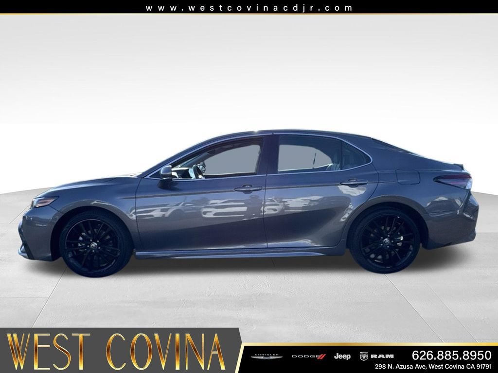 Used 2024 Toyota Camry XSE FWD image 6