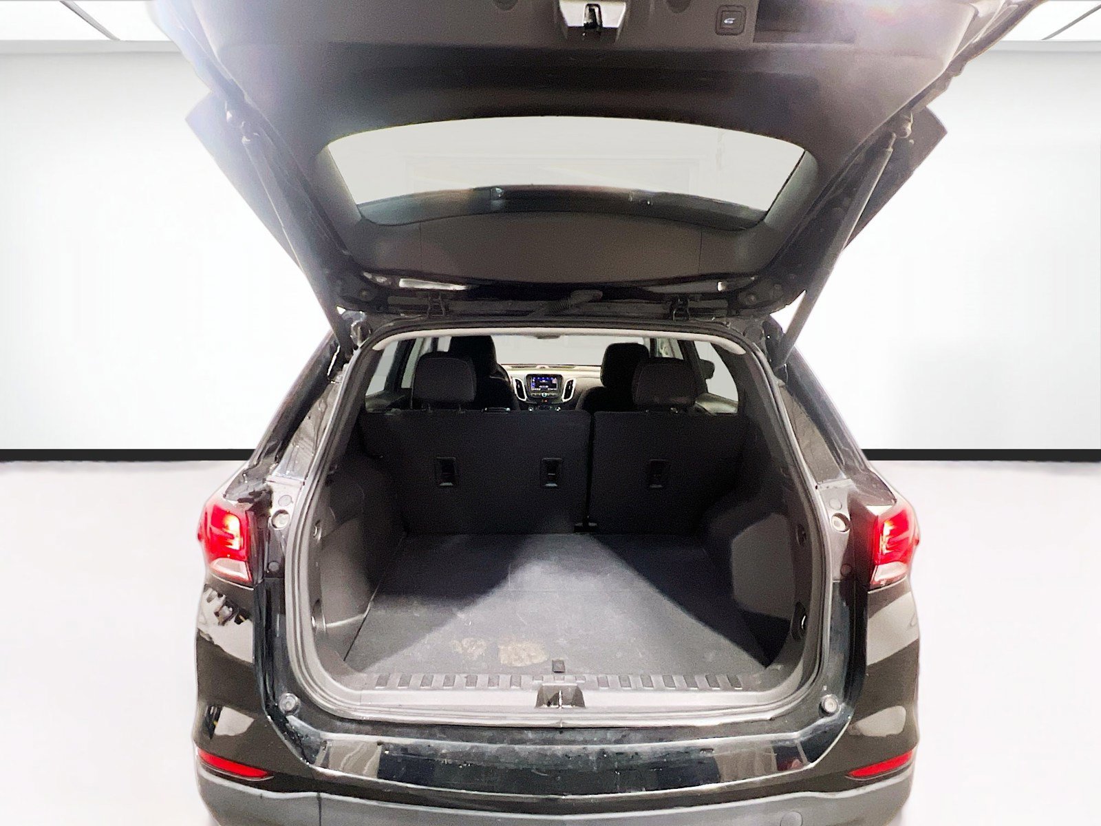 Used 2024 Chevrolet Equinox LT AWD/4WD image 18