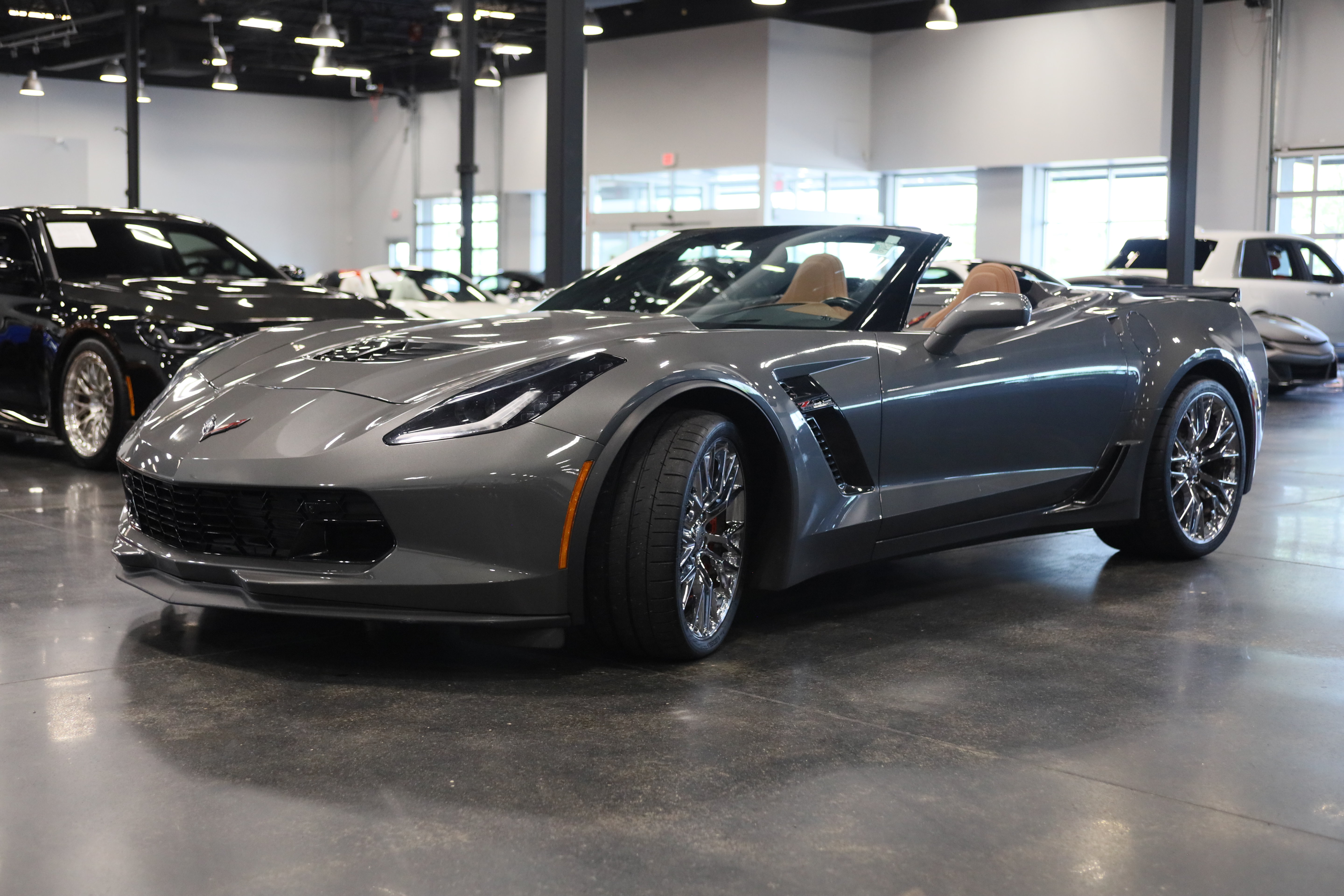 Used 2016 Chevrolet Corvette Z06 w/ 2LZ Preferred Equipment Group RWD image 4