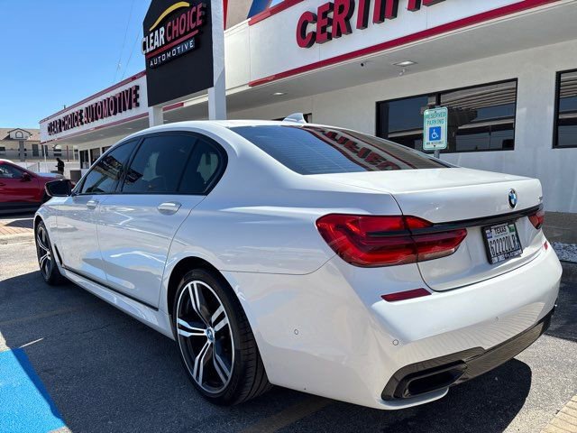 Used 2018 BMW 750i RWD image 4