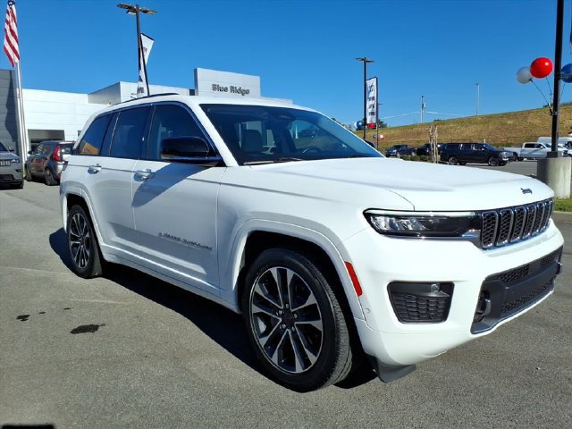 Used 2023 Jeep Grand Cherokee Overland w/ Adv Protech Group III