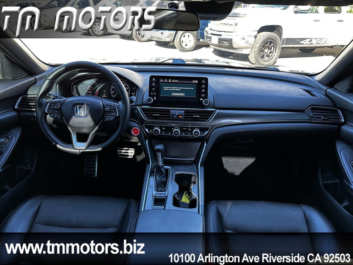 Used 2018 Honda Accord Sport image 7