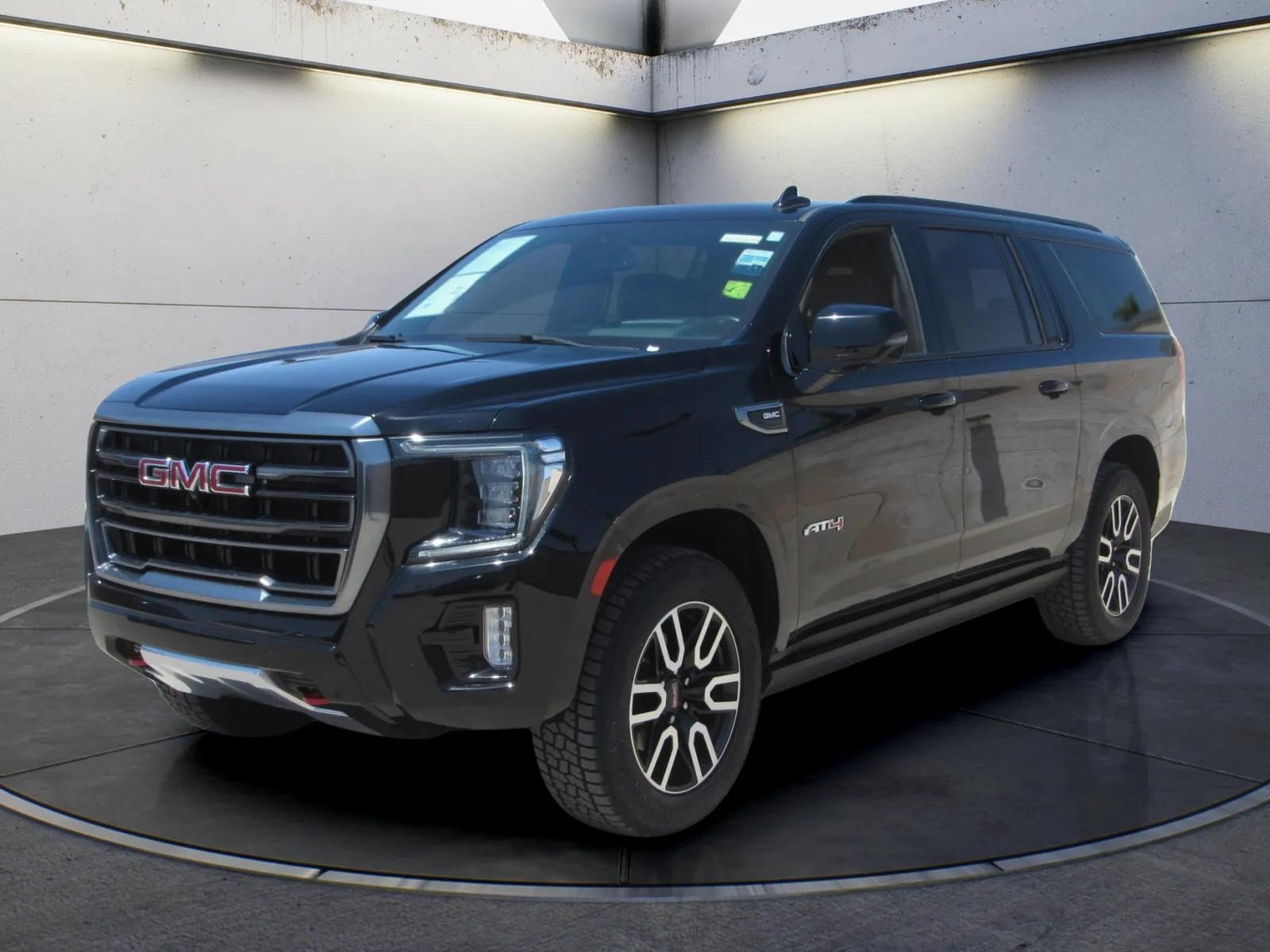 Used 2021 GMC Yukon XL AT4 w/ AT4 Premium Plus Package AWD/4WD image 1