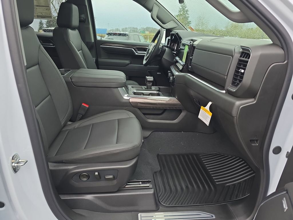 New 2026 Chevrolet Silverado 1500 LTZ w/ LTZ Premium Package image 33