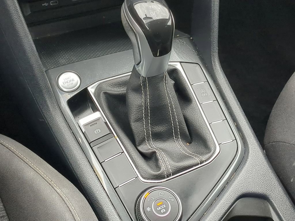 Used 2022 Volkswagen Tiguan S image 22