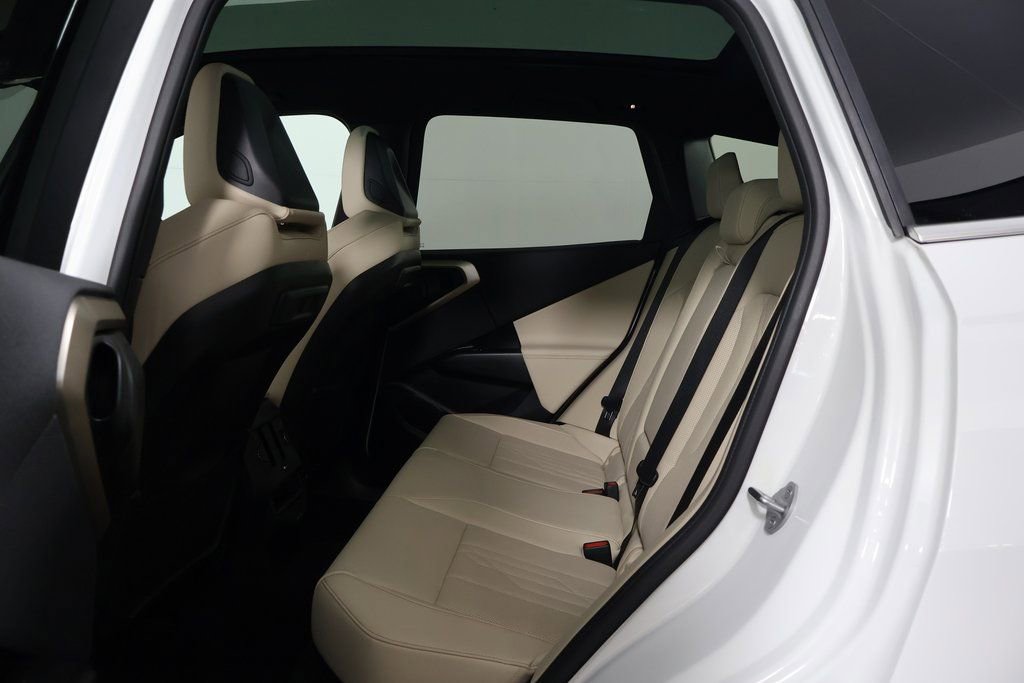 Used 2025 BMW X3 xDrive30i w/ Convenience Package image 11