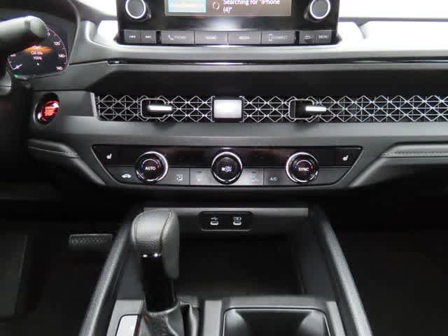 Used 2024 Honda Accord EX image 19