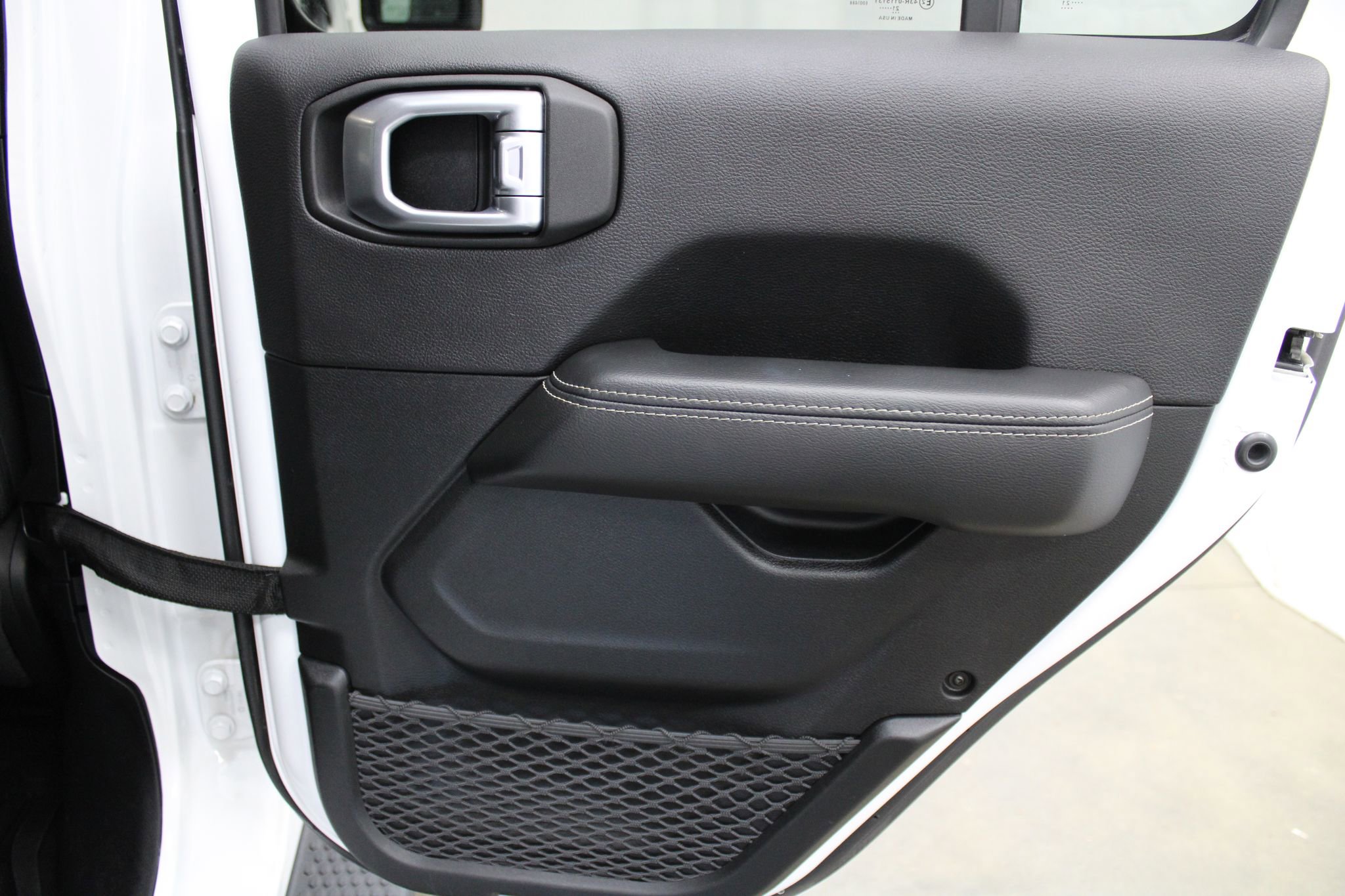 Used 2021 Jeep Wrangler Unlimited Sahara w/ Dual Top Group image 22