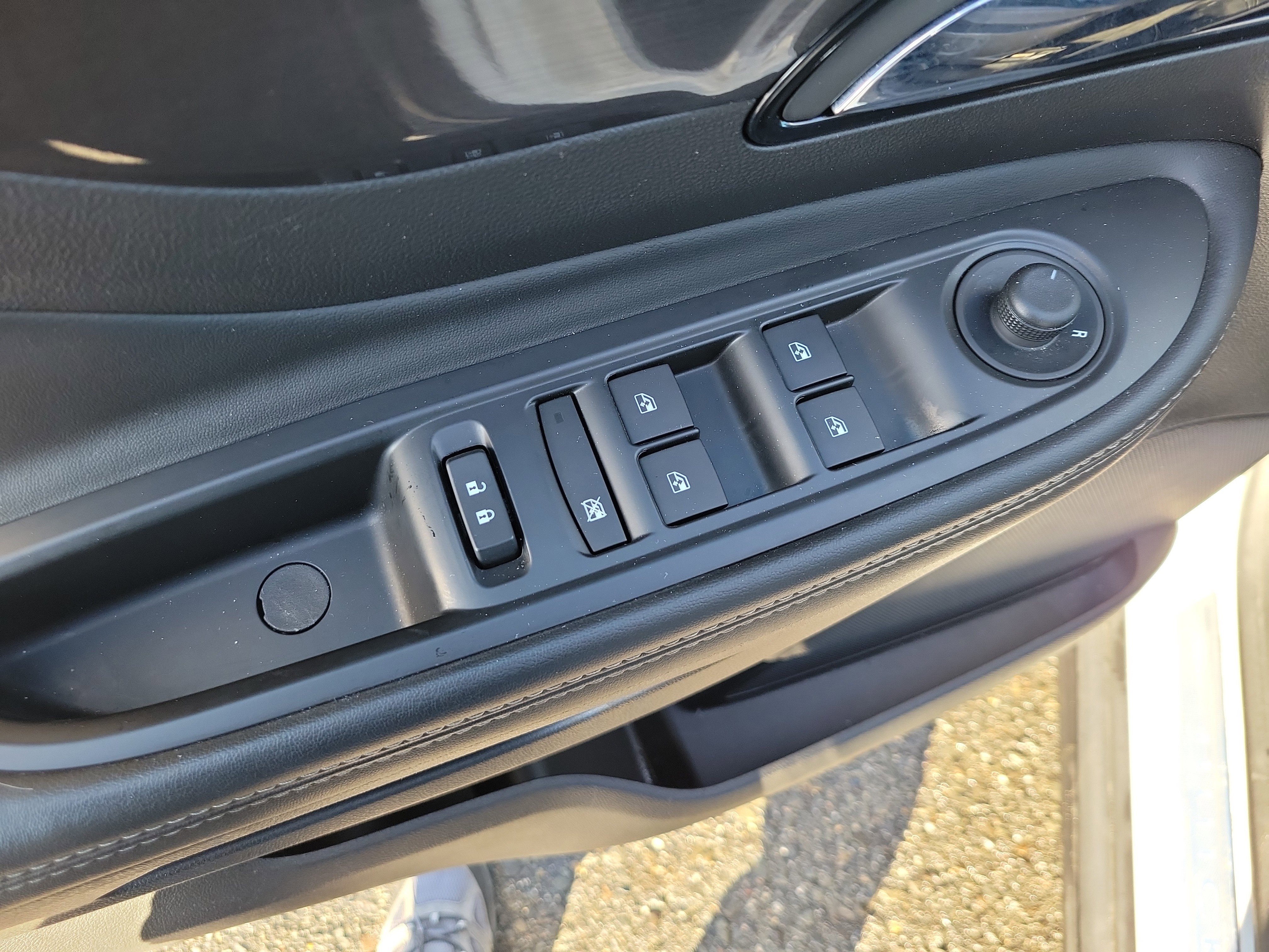 Certified 2022 Buick Encore Preferred w/ Safety Package image 20