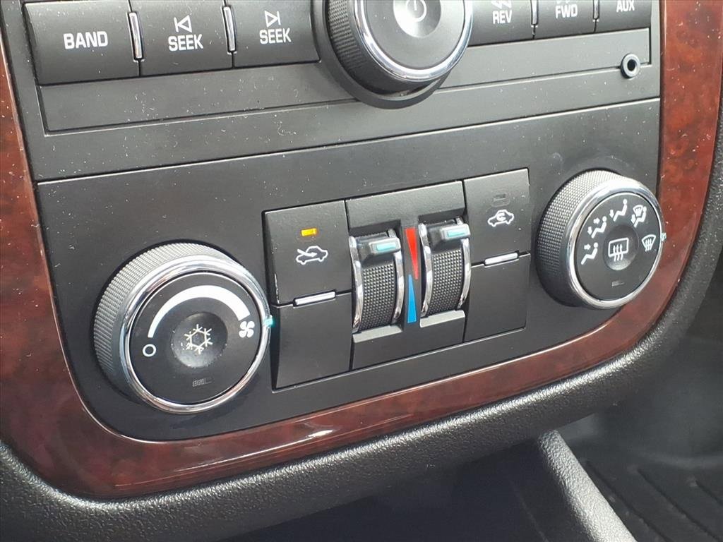 Used 2009 Chevrolet Impala LT image 19