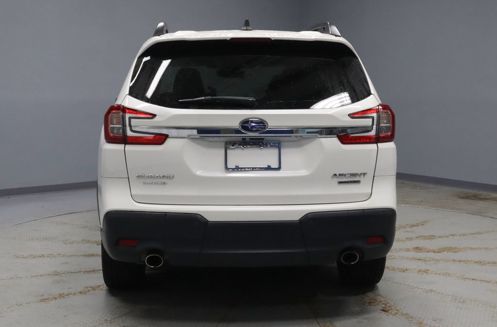 Used 2023 Subaru Ascent Limited AWD/4WD image 11