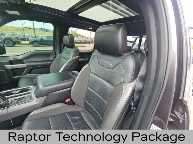 Used 2019 Ford F150 Raptor w/ Equipment Group 802A Luxury AWD/4WD image 3