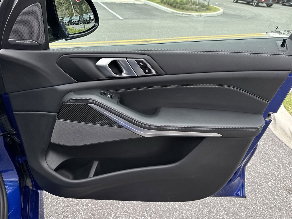 Used 2026 BMW X5 M60i image 44