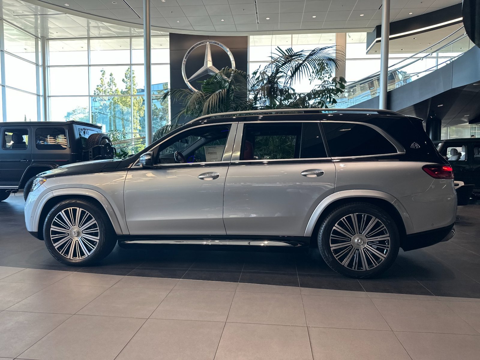 New 2026 Mercedes-Benz Maybach GLS 600 4MATIC image 6
