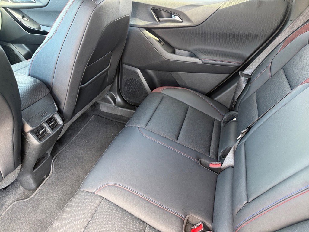 Used 2025 Chevrolet Equinox RS image 14