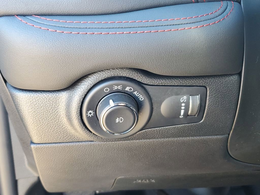 Used 2023 Dodge Durango Citadel image 18