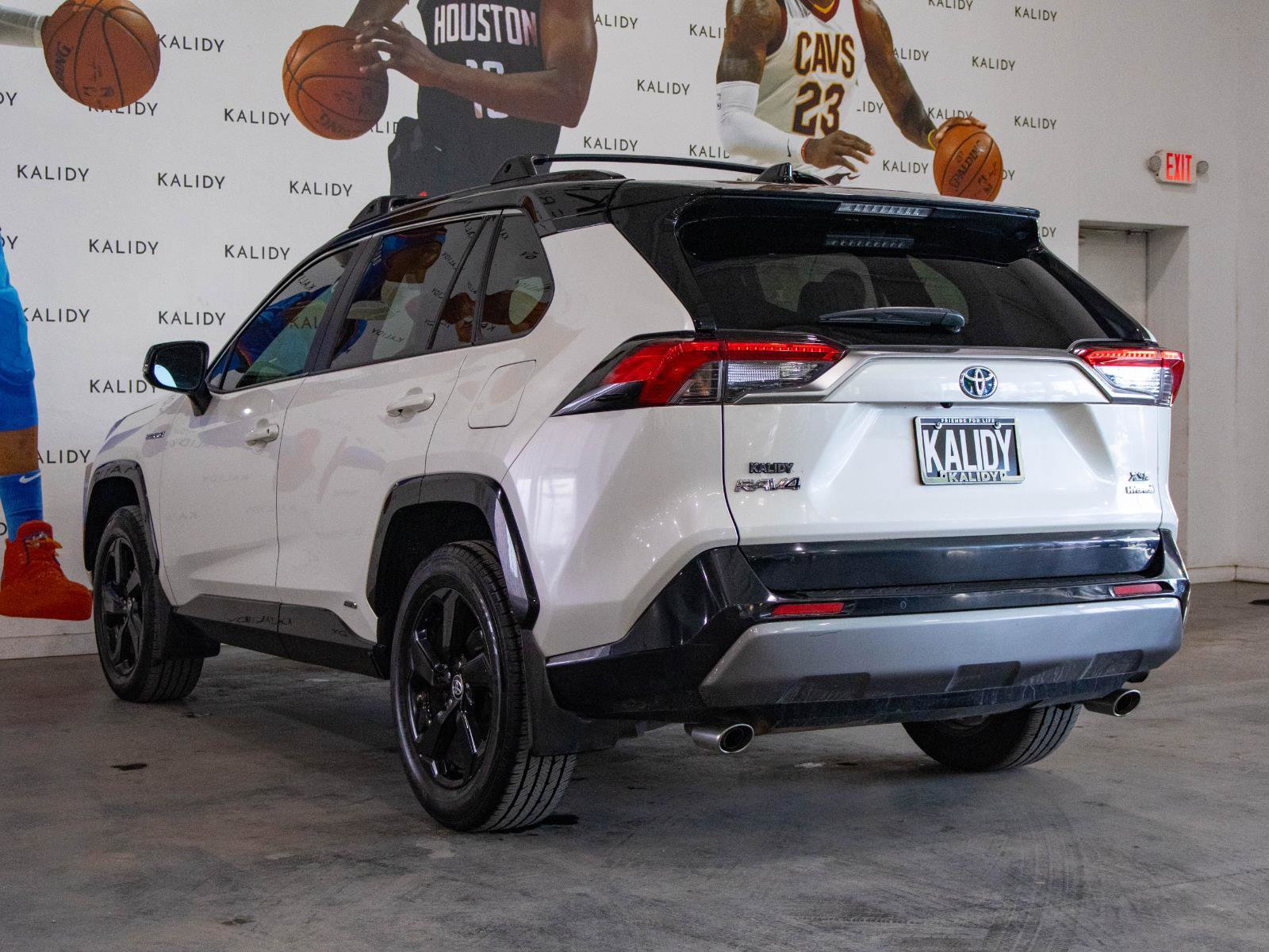 Used 2021 Toyota RAV4 XSE image 23