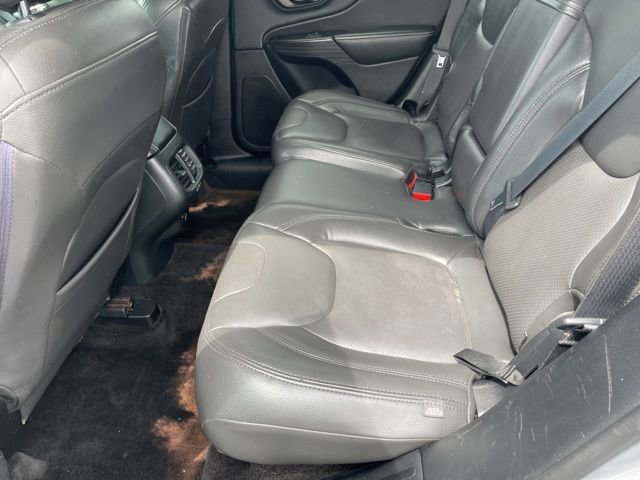 Used 2015 Jeep Cherokee Latitude image 11