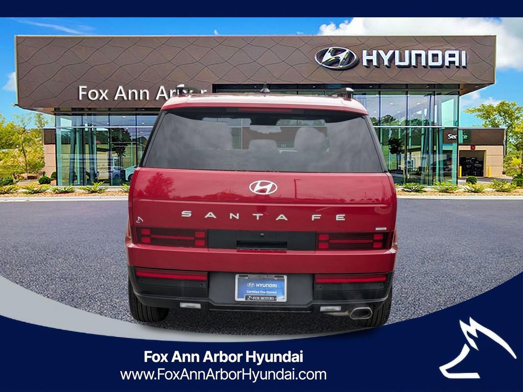 Used 2025 Hyundai Santa Fe SEL image 4