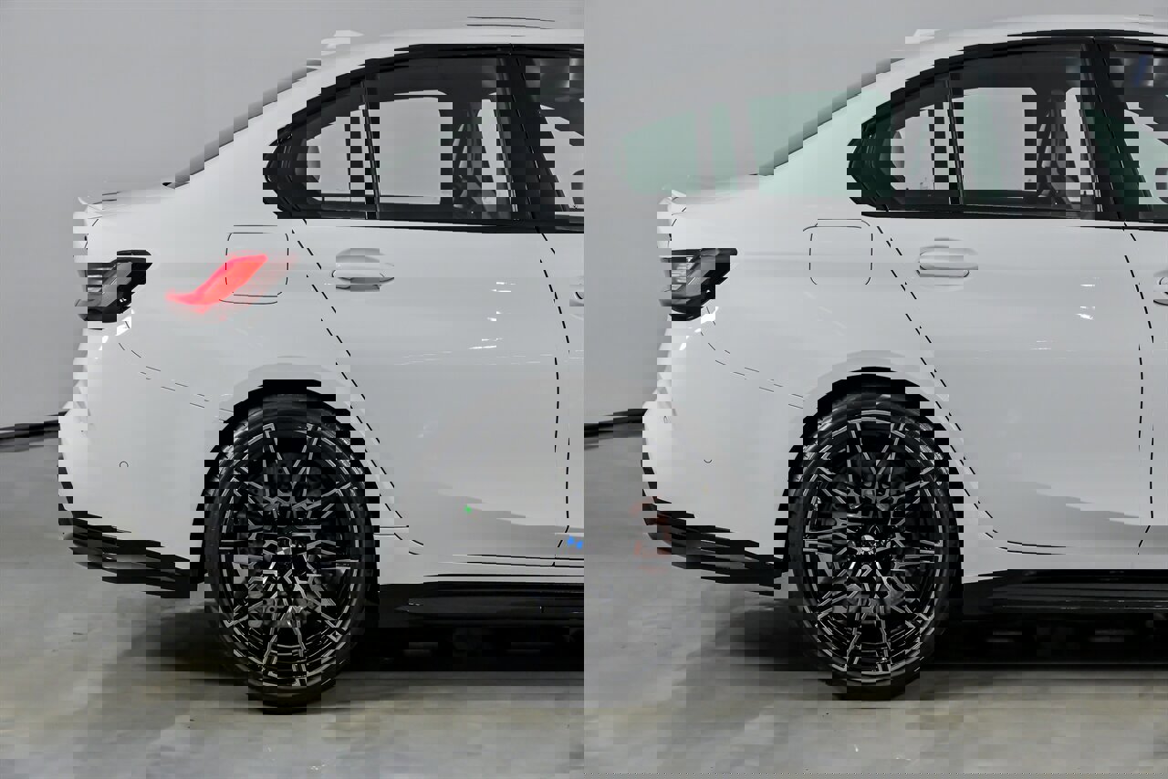 Used 2026 BMW M3 Competition image 13