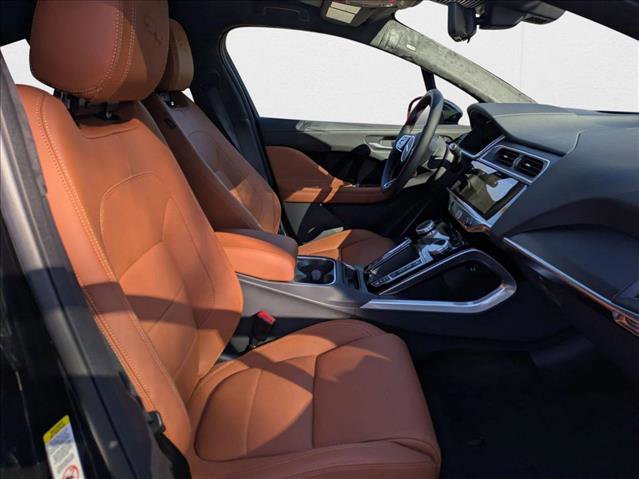 New 2024 Jaguar I-PACE R-Dynamic HSE image 17