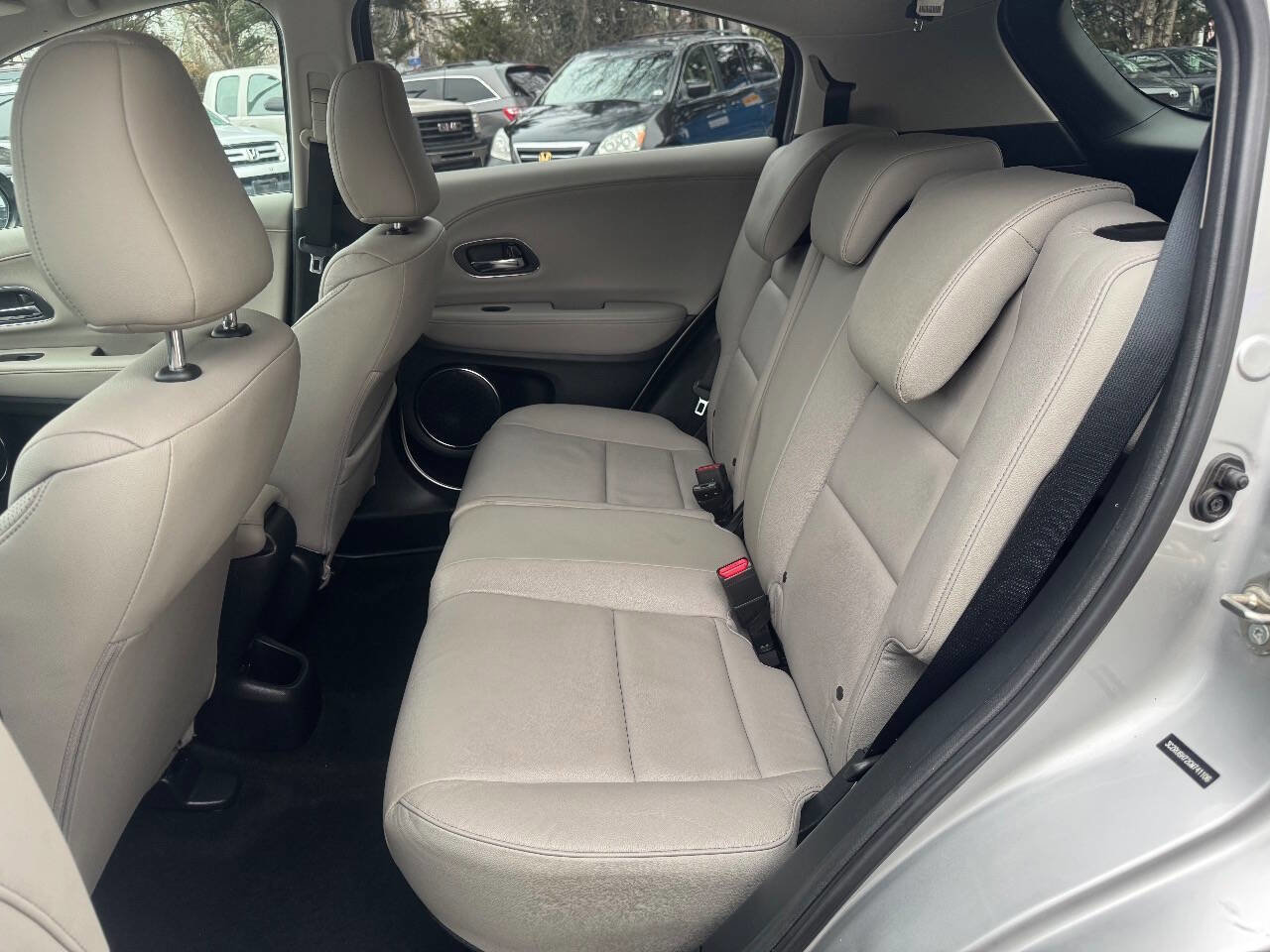 Used 2016 Honda HR-V EX-L image 18