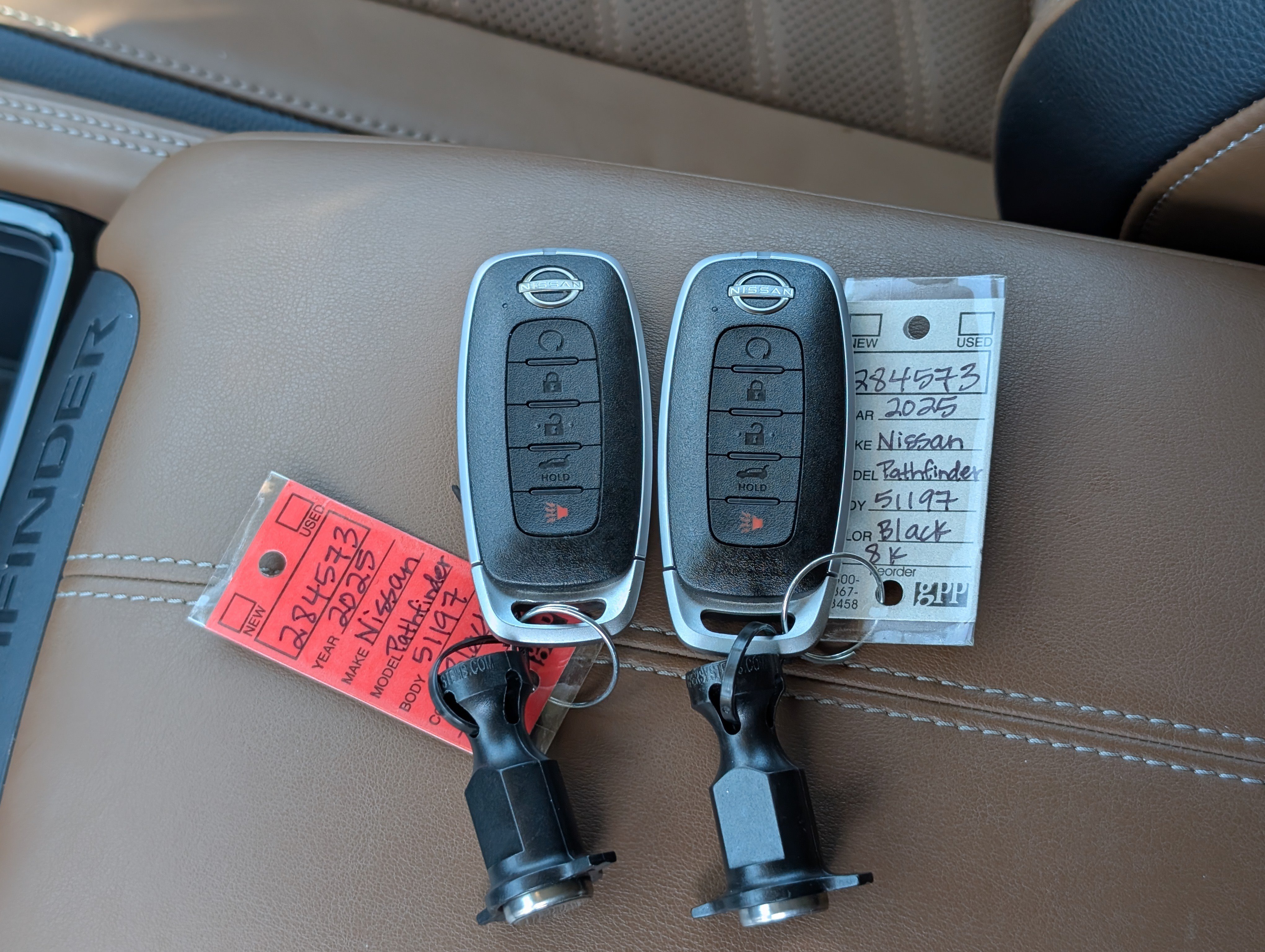 Used 2025 Nissan Pathfinder Platinum w/ Cargo Package FWD image 44