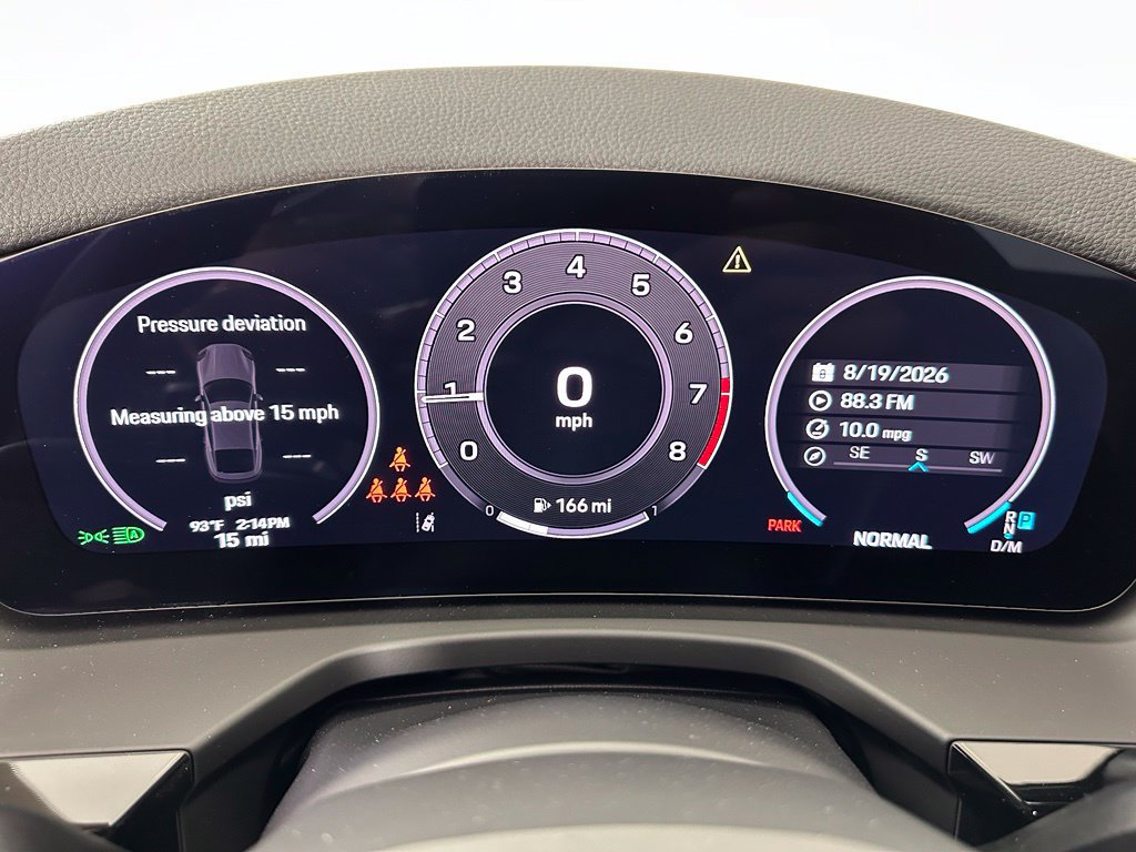 Used 2026 Porsche Panamera RWD image 26