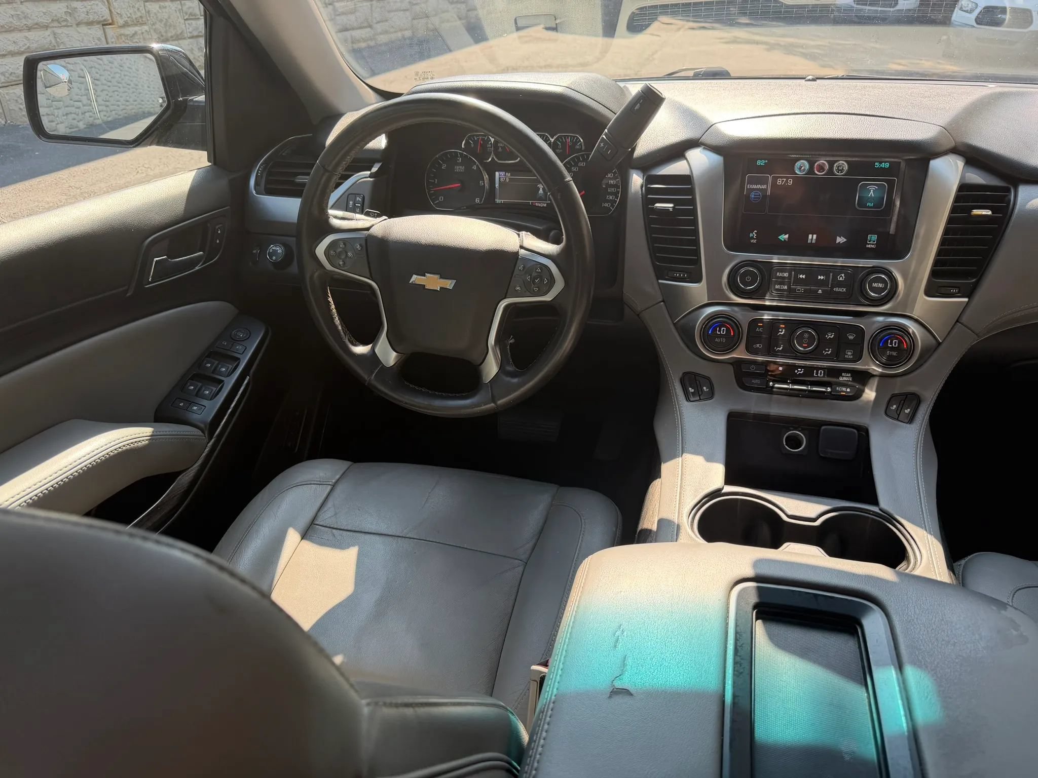 Used 2015 Chevrolet Tahoe LT RWD image 13