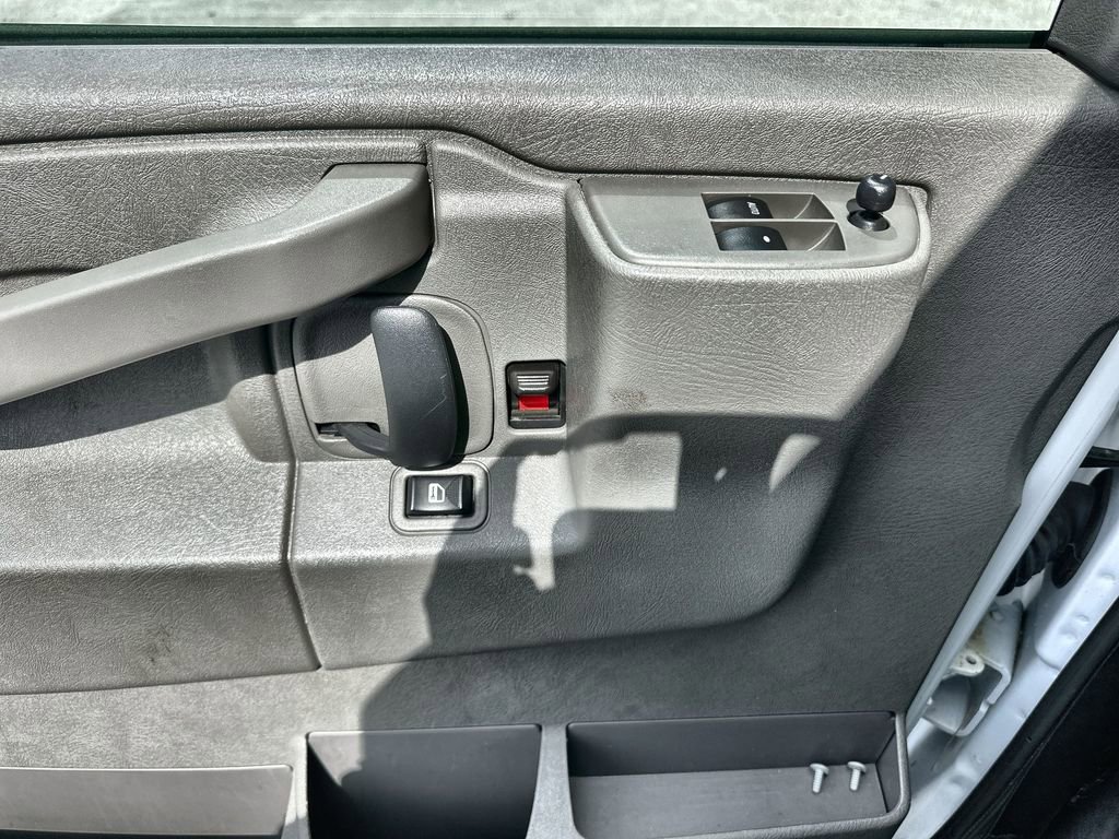Certified 2023 GMC Savana 2500 w/ Driver Convenience Package RWD image 22