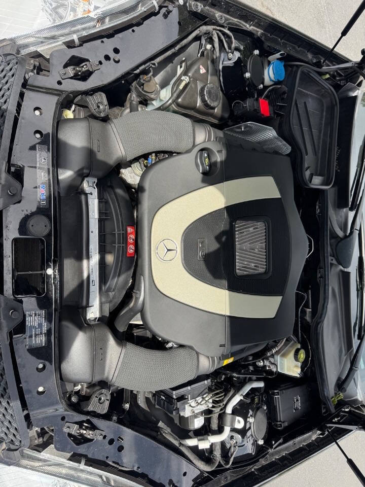 Used 2010 Mercedes-Benz SLK 300 image 16