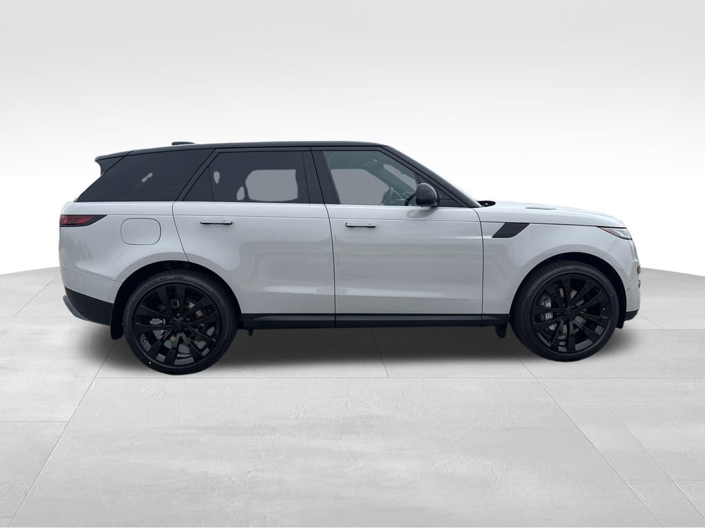 New 2026 Land Rover Range Rover Sport SE image 6