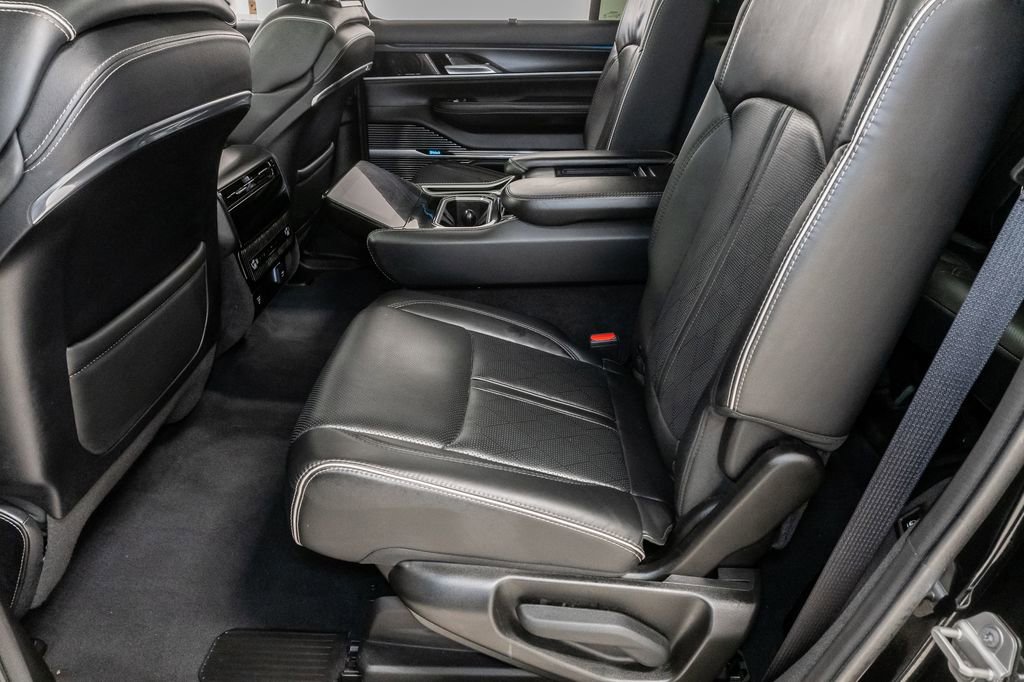 Certified 2024 Jeep Grand Wagoneer Series II w/ Quick Order Packagew 28T image 31