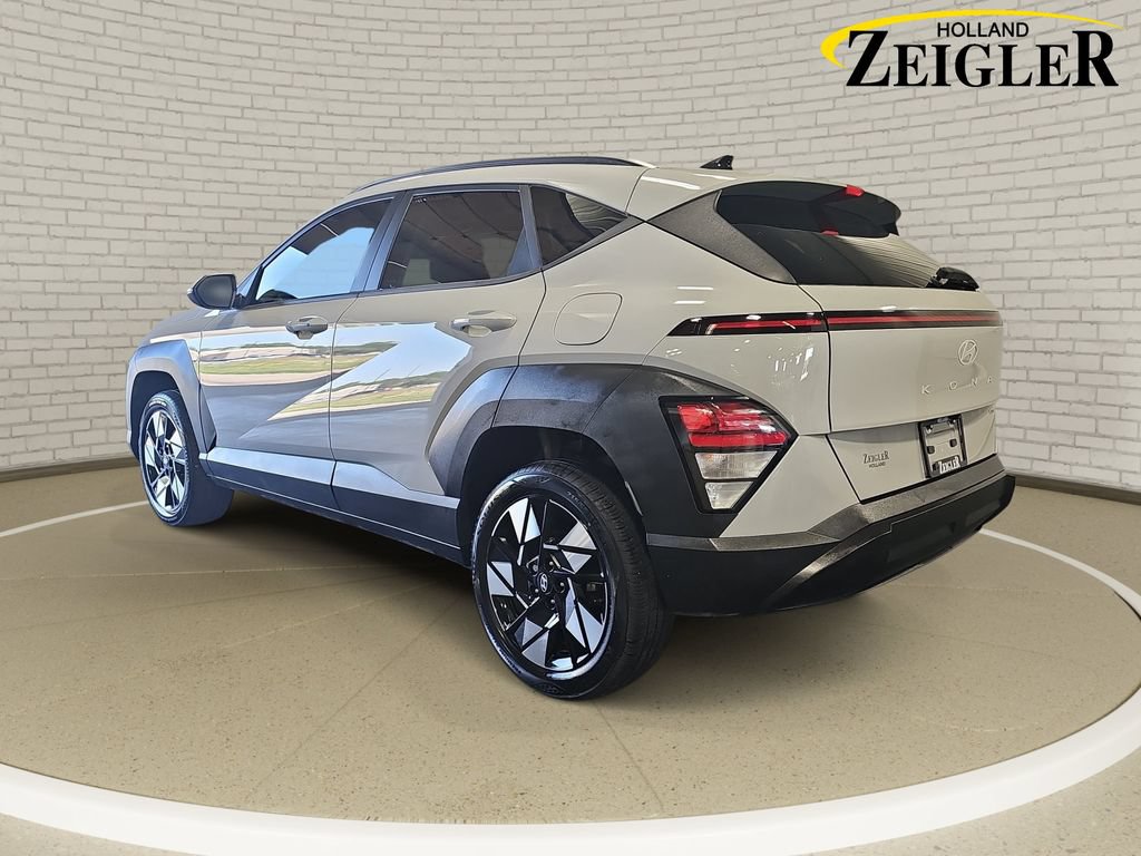 Used 2024 Hyundai Kona SEL AWD/4WD image 7