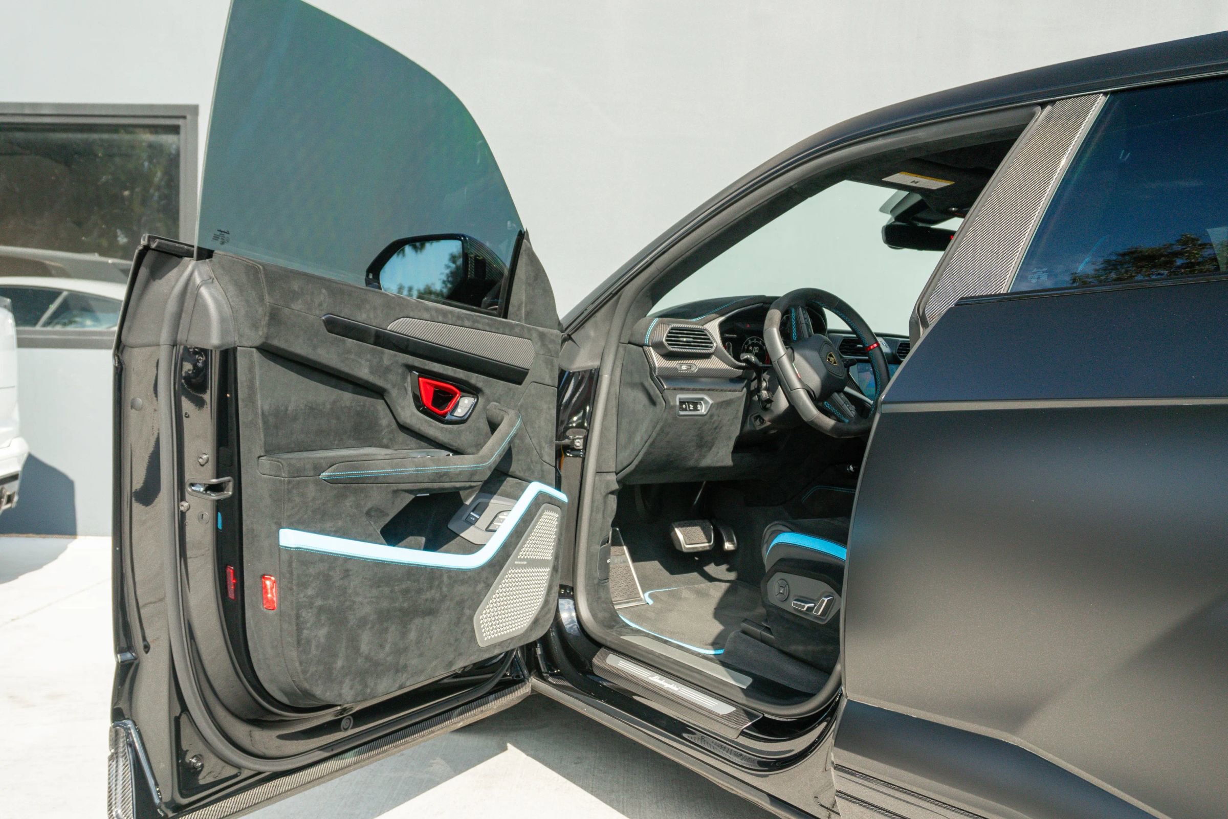 Used 2024 Lamborghini Urus Performante image 75