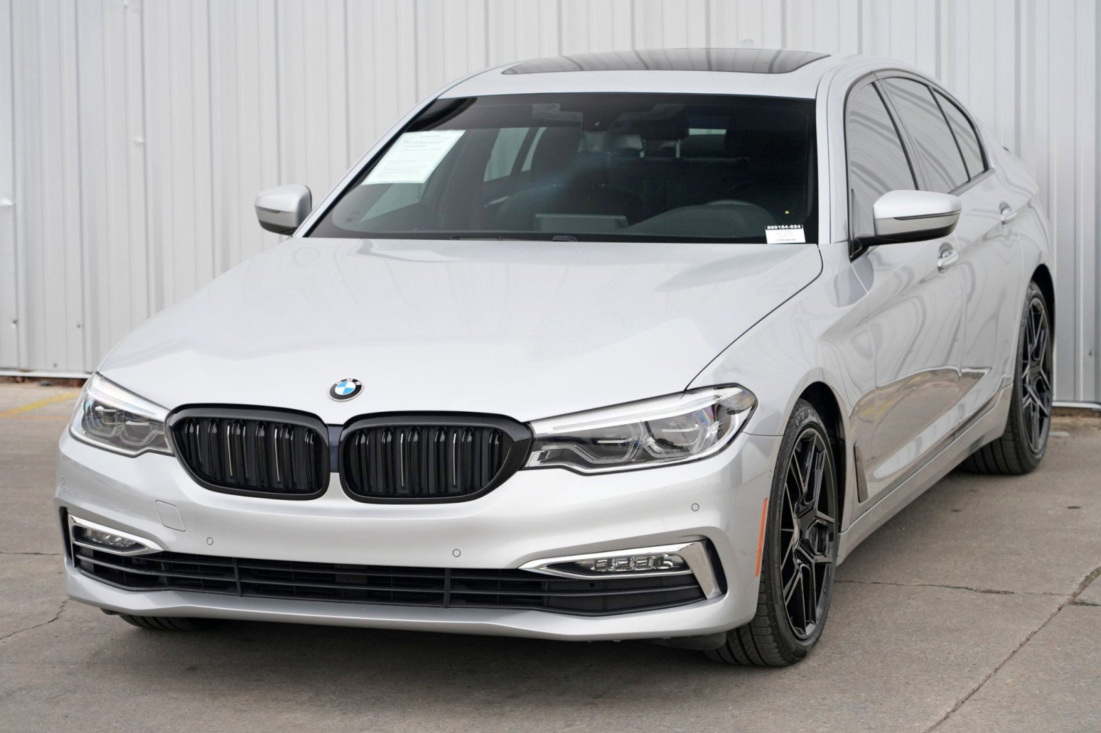 Used 2017 BMW 540i xDrive image 49
