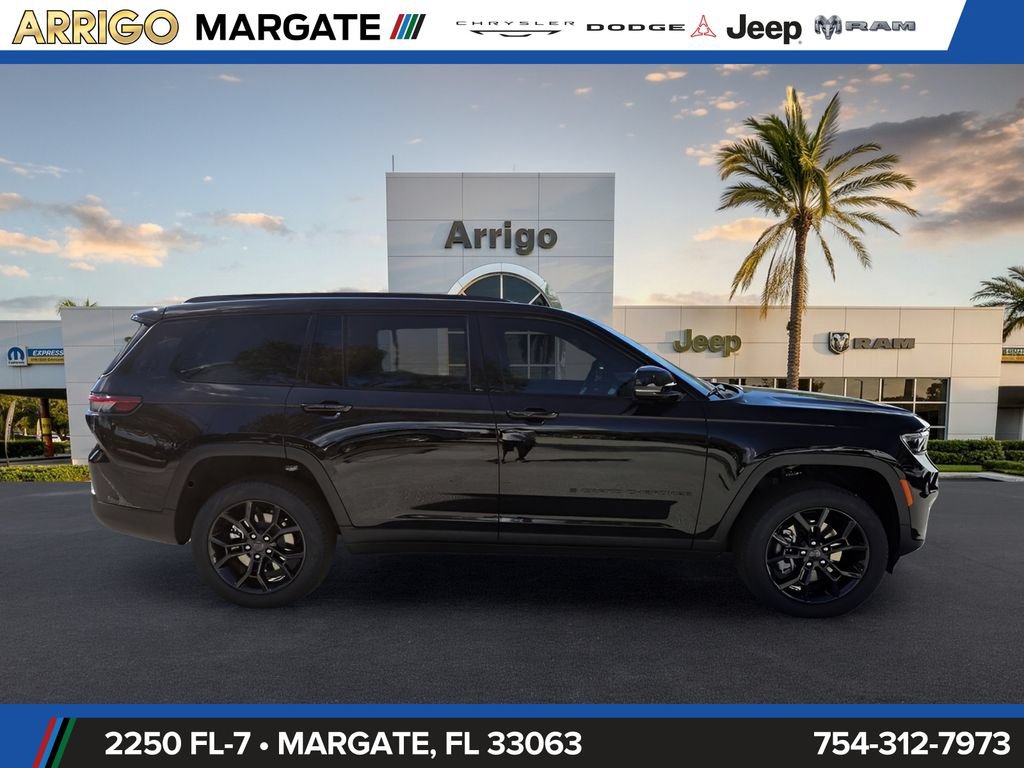 New 2025 Jeep Grand Cherokee L Limited w/ Trailer Tow Package AWD/4WD image 4