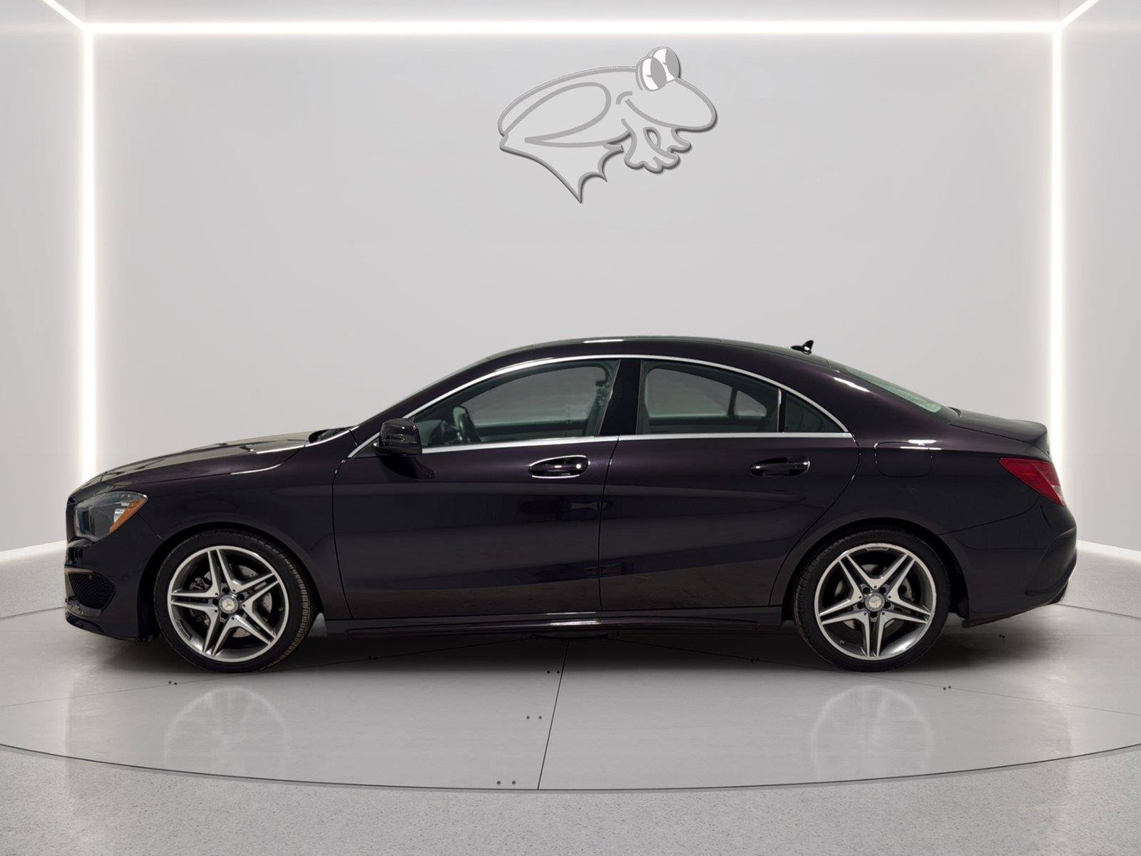 Used 2014 Mercedes-Benz CLA 250 image 2