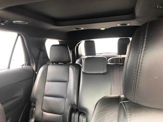 Used 2014 Ford Explorer XLT w/ Equipment Group 202A image 10