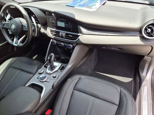Used 2024 Alfa Romeo Giulia Sprint RWD image 21