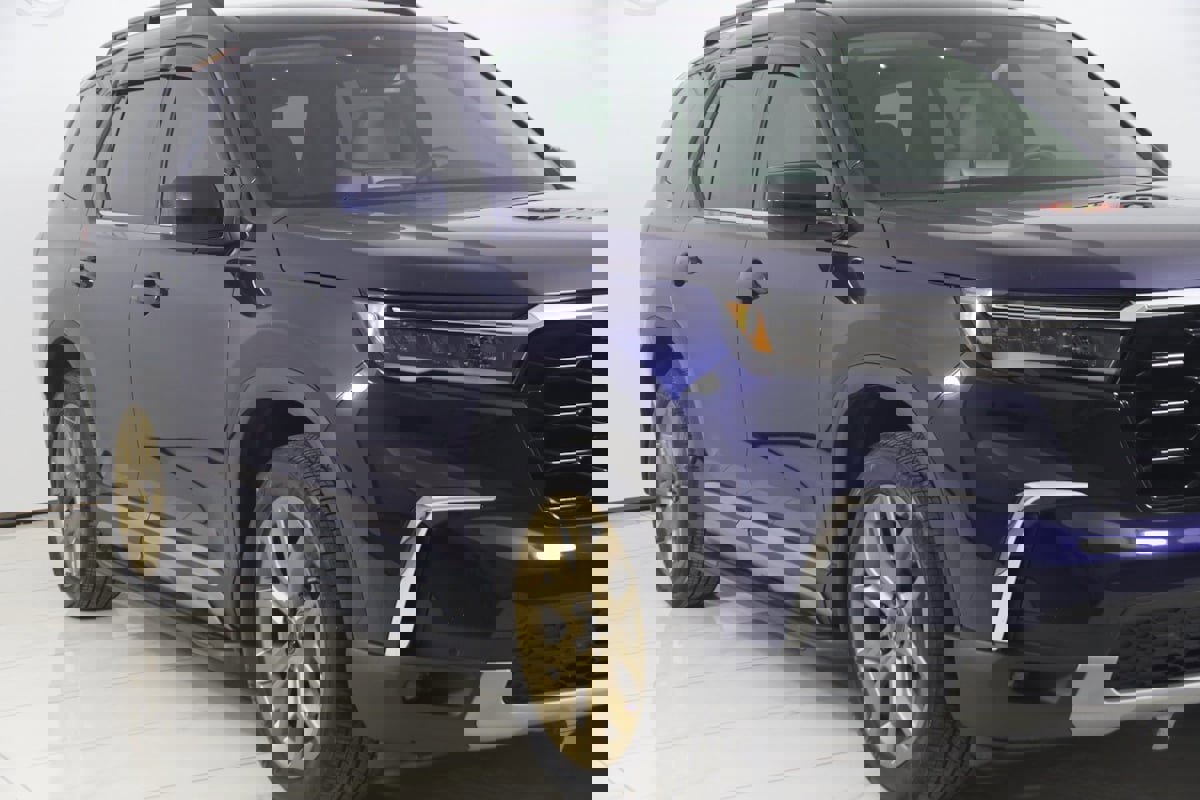 Used 2024 Honda Pilot Touring image 41